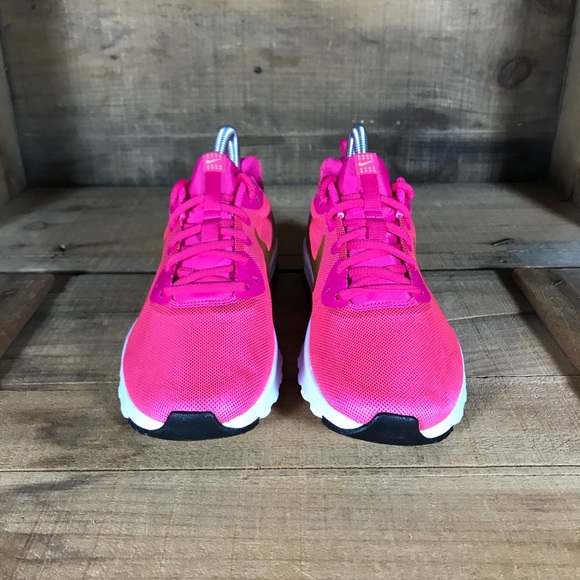 nike laser pink